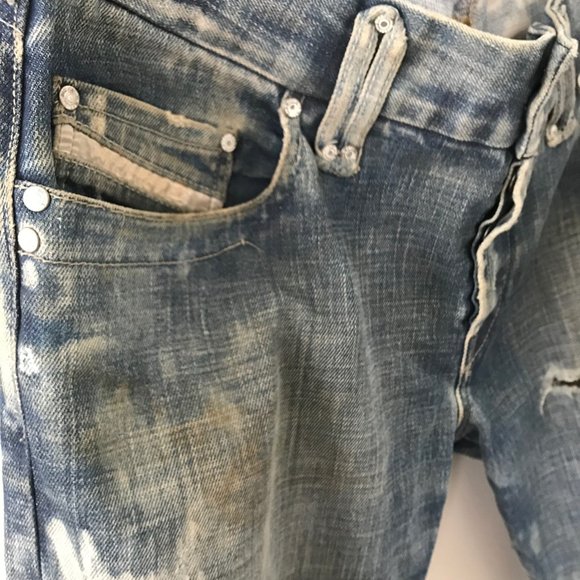 Diesel Denim Gallery Collectors Piece #043/308 - Picture 5 of 10